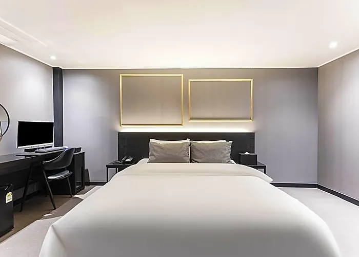 Hwagok Dream Hotel 2*